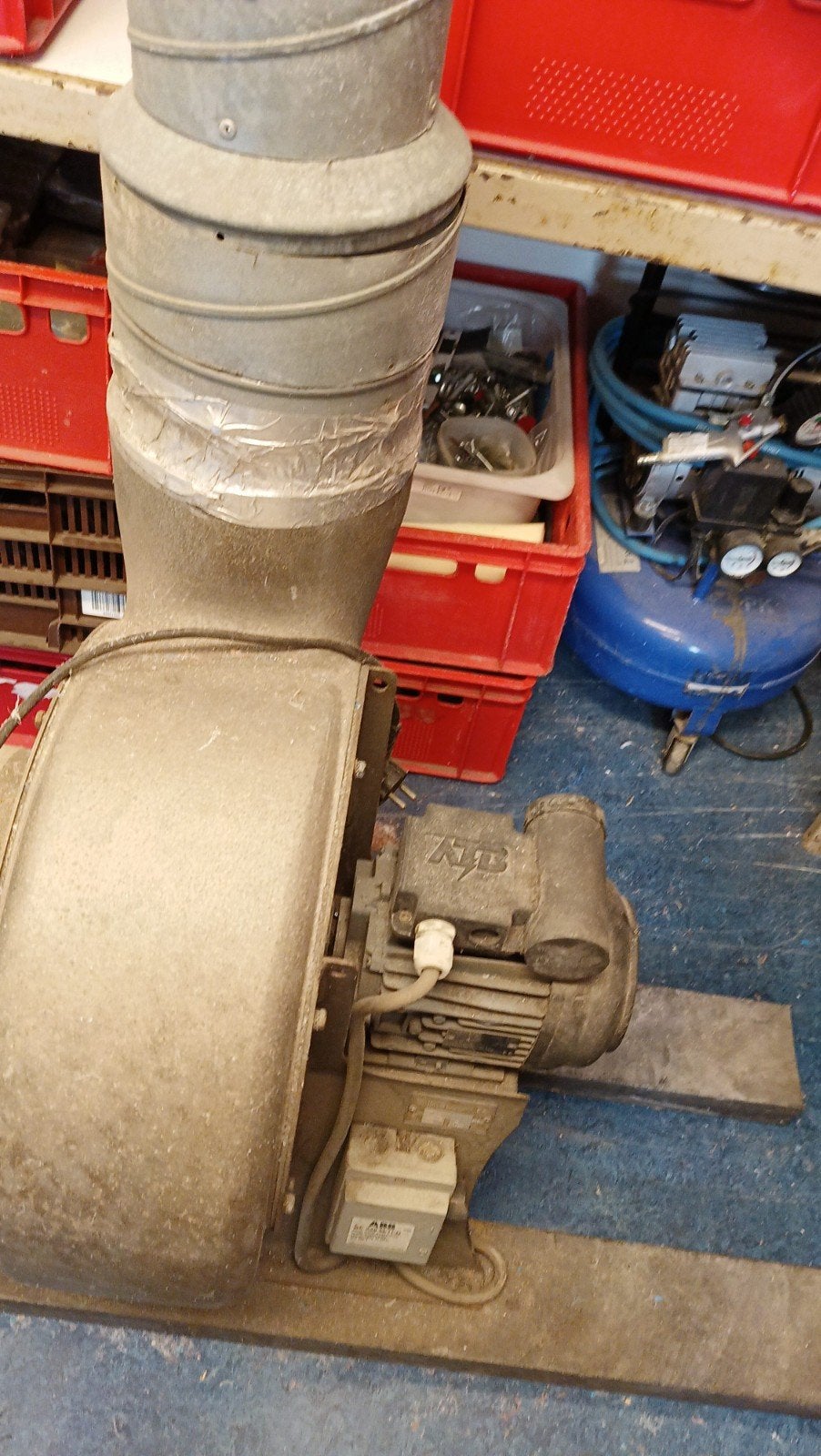 slakkenhuis ventilator 220 volt, Doe-het-zelf en Verbouw, Motoren, Ophalen, Elektromotor
