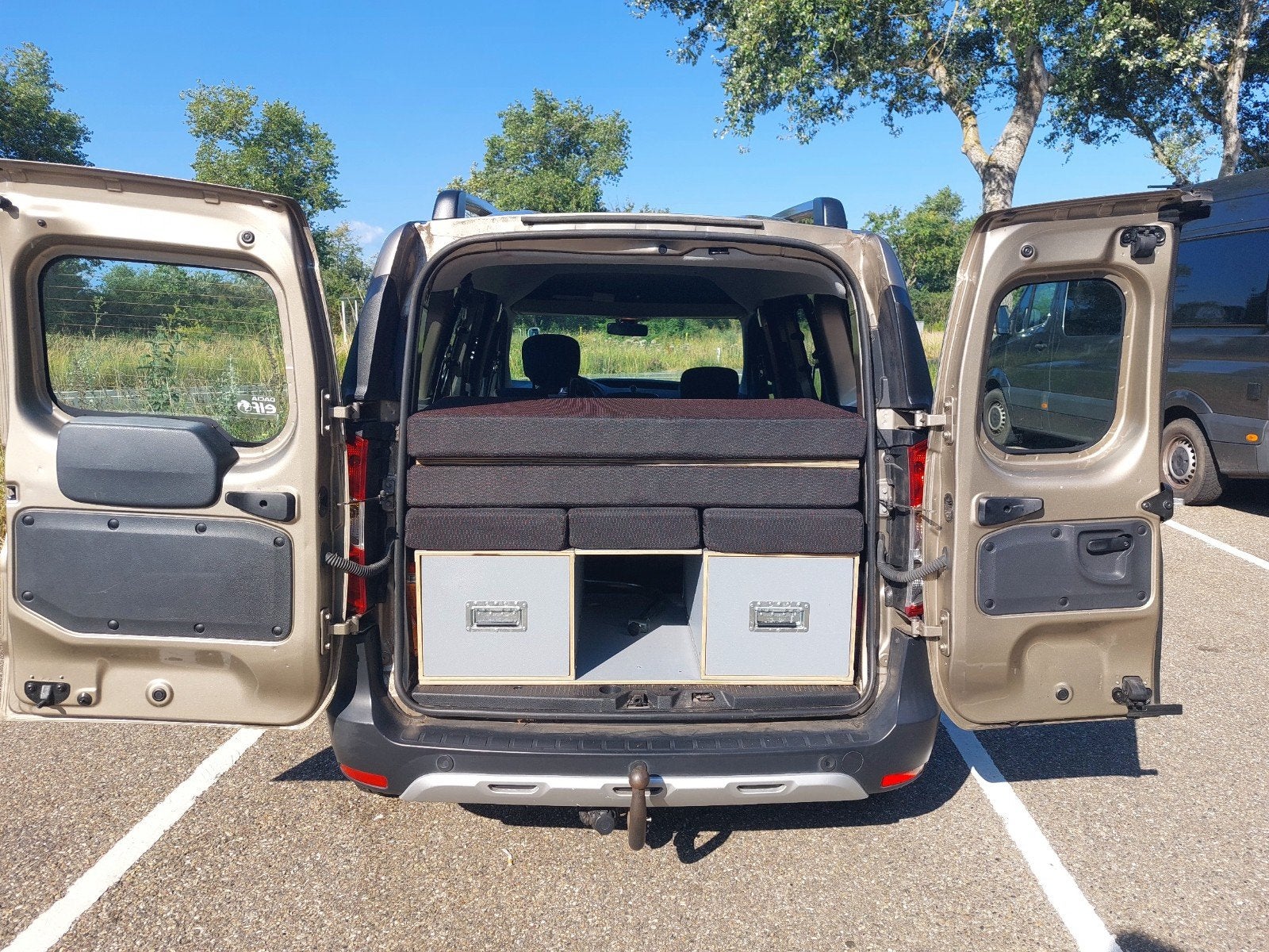 Camperbox voor bestelauto (op maat voor Dacia Dokker), Particulier, Tot 500 kg