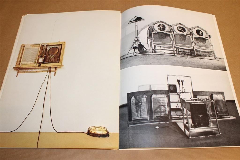Kunstuitgave Derrière Le Miroir. Kienholz. Zeldzaam. 1979., Ophalen of Verzenden, Gelezen