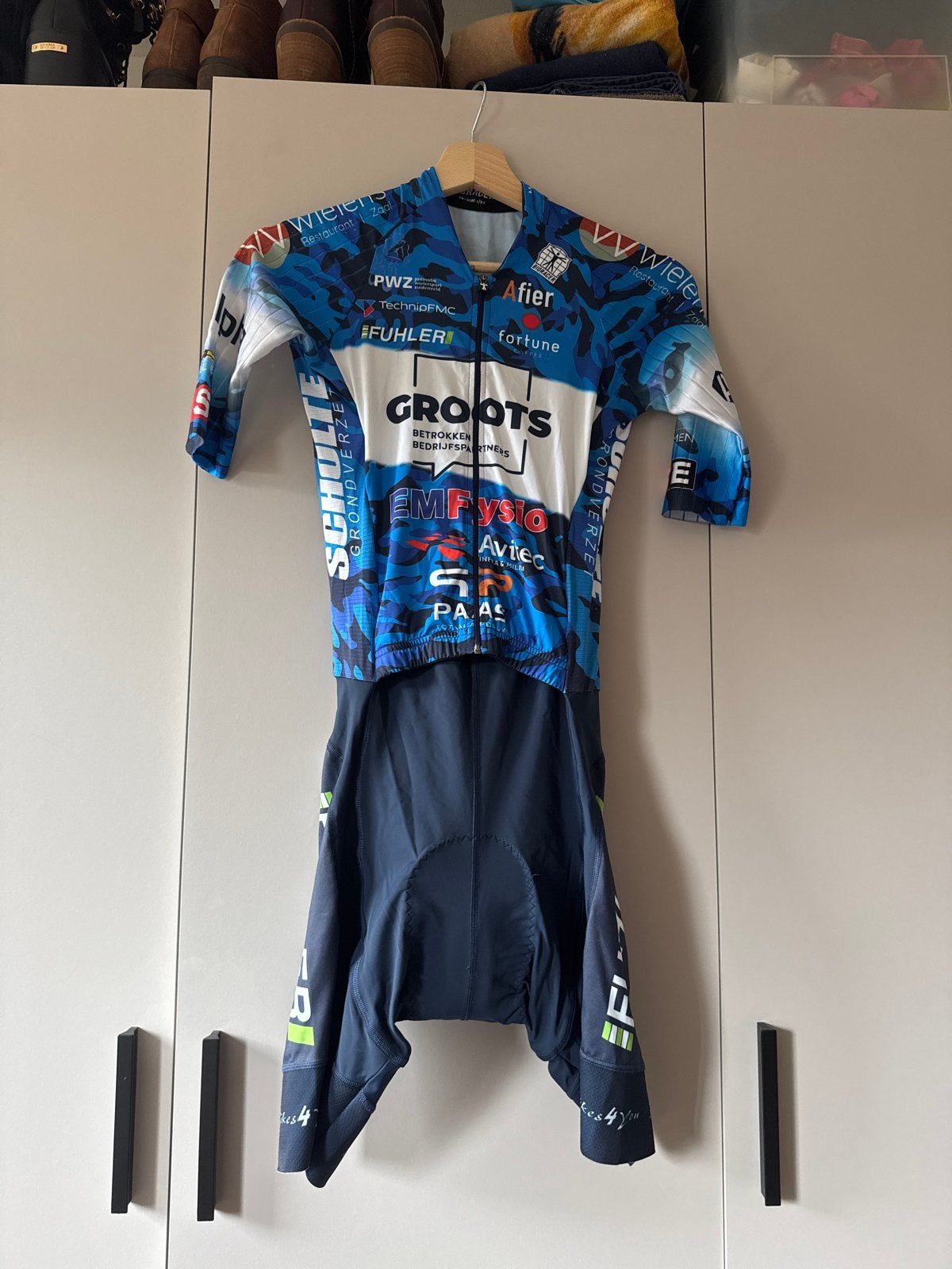 WSV Emmen snelpak - Bioracer (maat XS), Ophalen of Verzenden, Zo goed als nieuw, Helm
