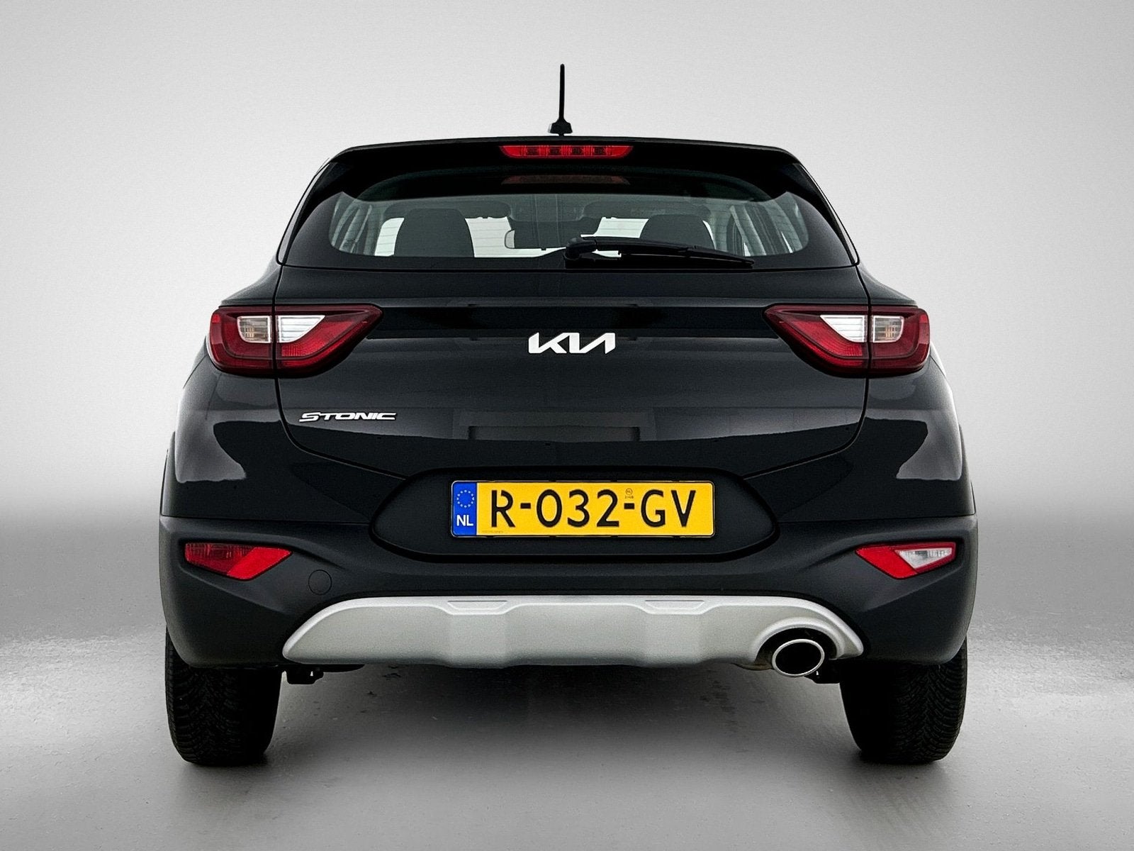 Kia Stonic 1.0 T-GDi MHEV ComfortLine | Carplay | Cruise Con, Auto's, Gebruikt, Zwart, Origineel Nederlands, Handgeschakeld