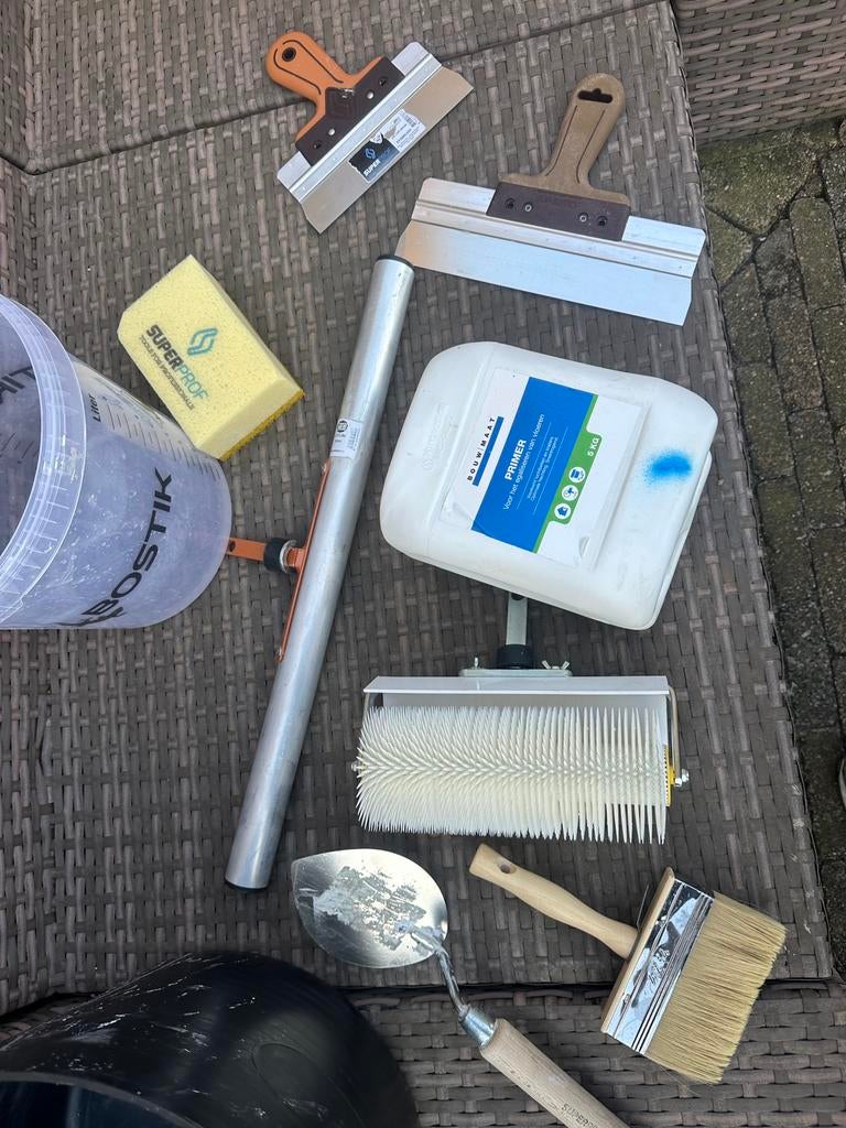 Egaliseer set – Super Prof + primer + emmers, Doe-het-zelf en Verbouw, Ophalen of Verzenden, Zo goed als nieuw, Overige materialen