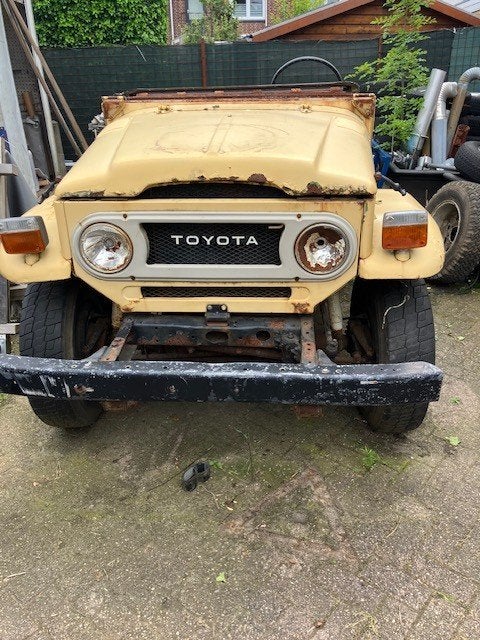 Toyota Landcruiser uit 1970 met papieren, 2240 kg, Overige bekleding, Geel, Overige kleuren