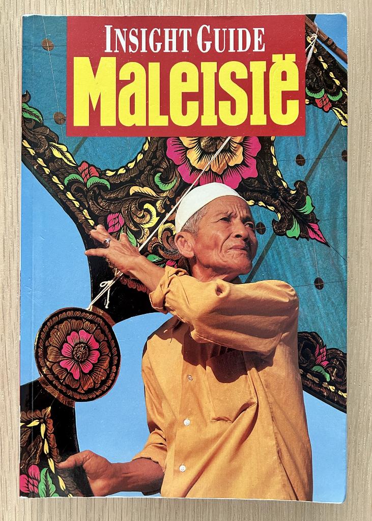 Nederlandse reisgids Insight Guide Maleisië, Ophalen of Verzenden, Reisgids of -boek, Azië, Gelezen
