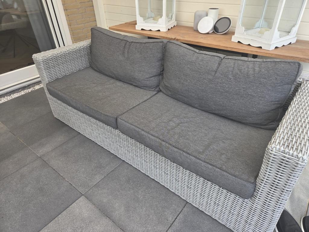 Luxe Wicker Loungeset met 2 Fauteuils, Bank en Hocker, Ophalen, Bank, 6 zitplaatsen, Zo goed als nieuw