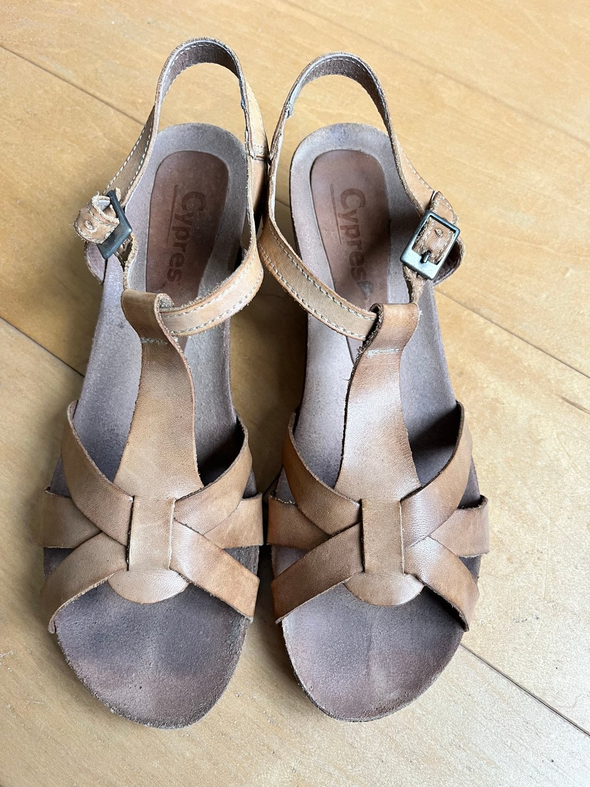 Cypres sandalen met sleehak - Maat 40, Ophalen, Bruin, Sandalen of Muiltjes, Gedragen