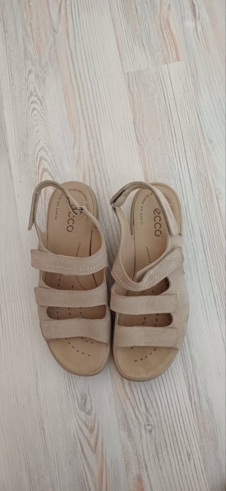 Beige ecco sandalen maat 39, Kleding | Dames, Schoenen, Beige, ECCO., Zo goed als nieuw, Sandalen of Muiltjes