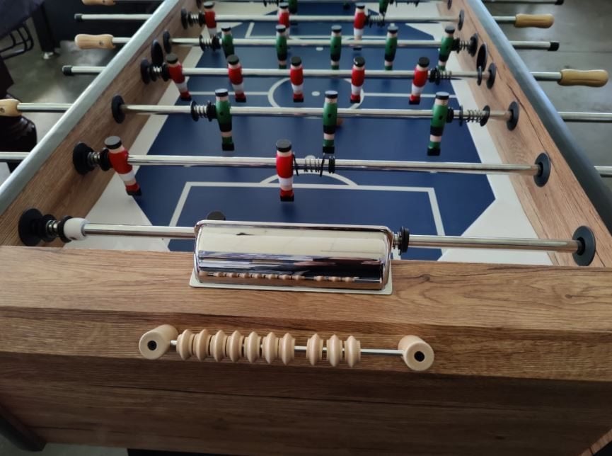 NIEUWE VOETBALTAFEL MET HOUTEN SPELERS, Ophalen of Verzenden, Nieuw