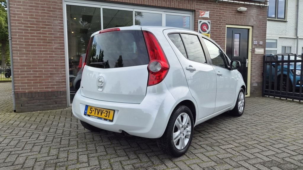 Opel Agila 1.2 Edition Automaat, Airco, Armsteun, Metallic, Auto's, Automaat, Stof, 4 cilinders, Wit