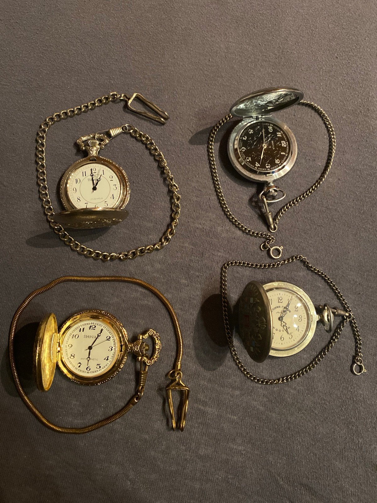 Antiek zakhorloge Molnija Shivas 17 Jewels Russisch, Ophalen of Verzenden