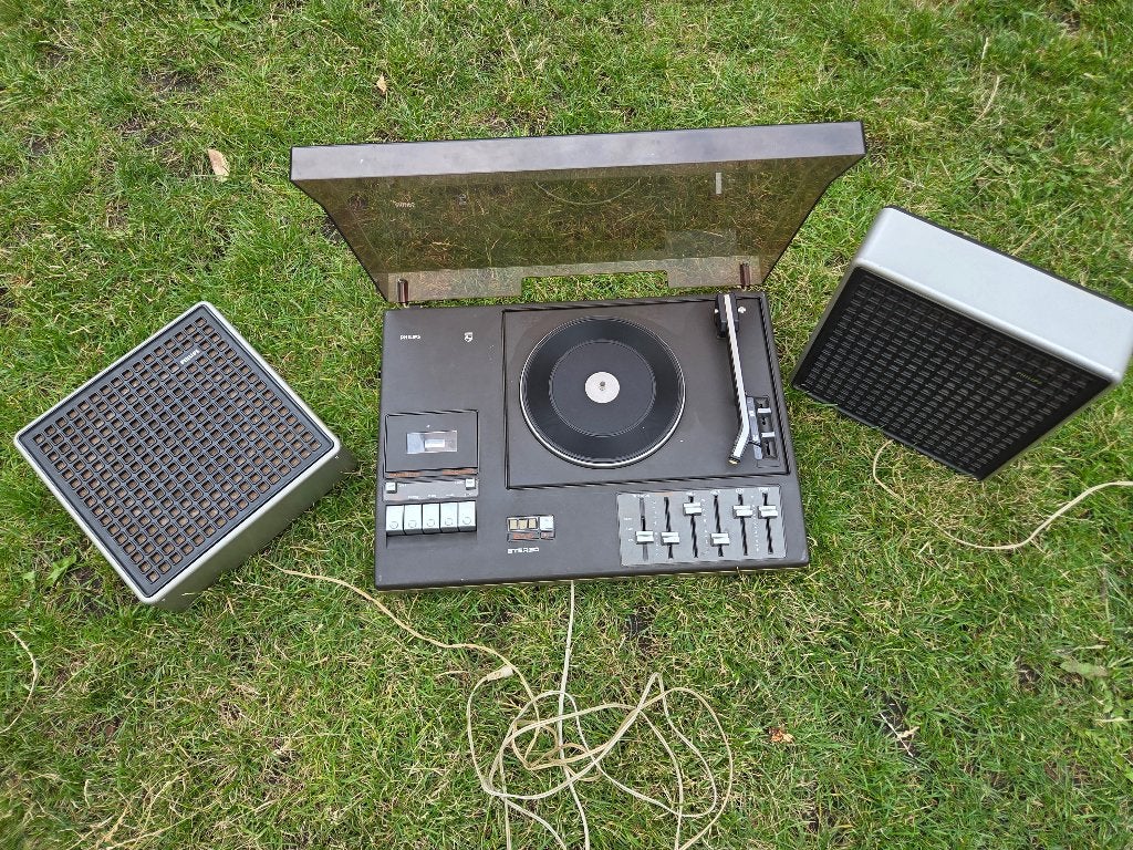 Philips GR-814, Audio, Tv en Foto, Stereo-sets, Niet werkend, Cassettedeck, Tuner of Radio, Speakers, Philips, Ophalen