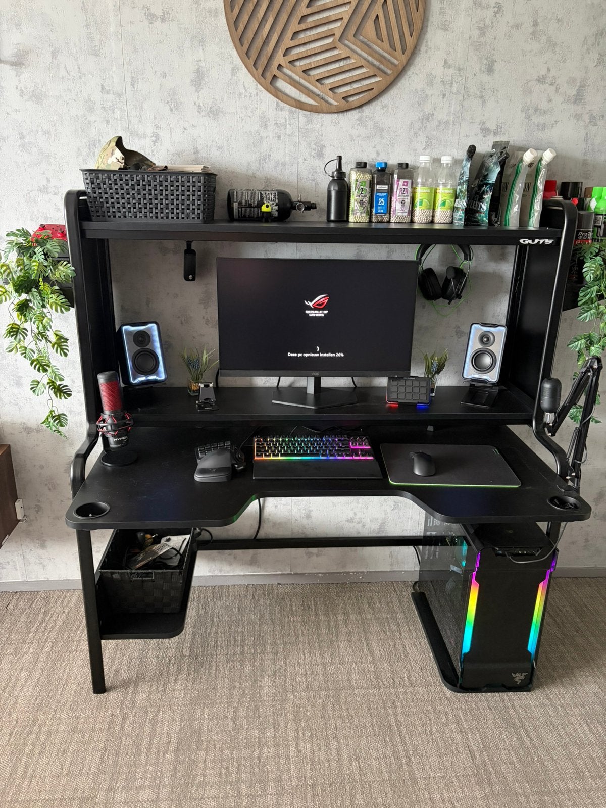 Ikea Fredde Gaming Bureau Als Nieuw !!, Huis en Inrichting, Bureaus, Ophalen, Zo goed als nieuw