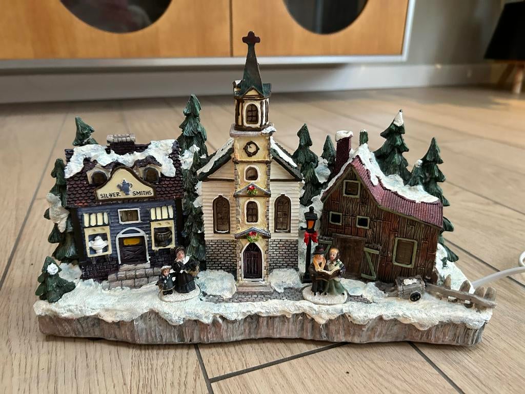 Huisje en toebehoren voorkerstdorp, Ophalen of Verzenden, Zo goed als nieuw