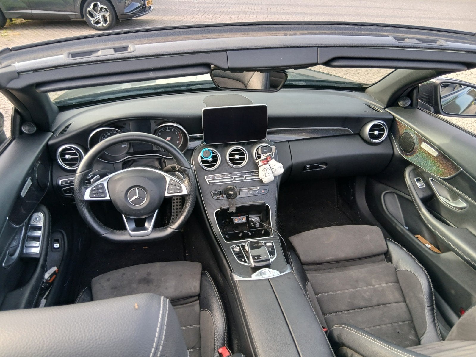 Foto 13 van Mercedes-Benz C-Klasse C300 245pk 9G-TRONIC 2017 129000km