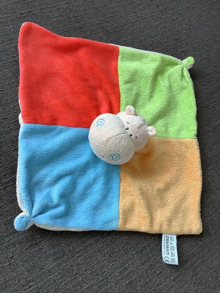 Zeeman nijlpaard knuffeldoekje lapje veel kleuren 4 euro, Ophalen of Verzenden, Zo goed als nieuw, Overige typen