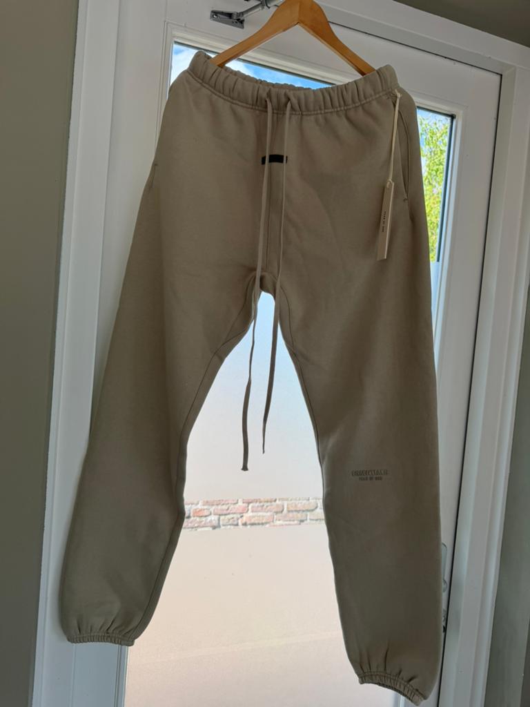 Essentials sportbroek maat s-m, Ophalen of Verzenden, Nieuw, Zwart, Algemeen