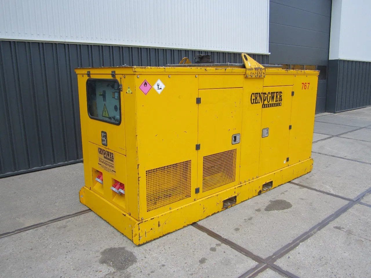 Genpower Cummins 6CTA 8.3 G3 - 200kVA (bj 2000)