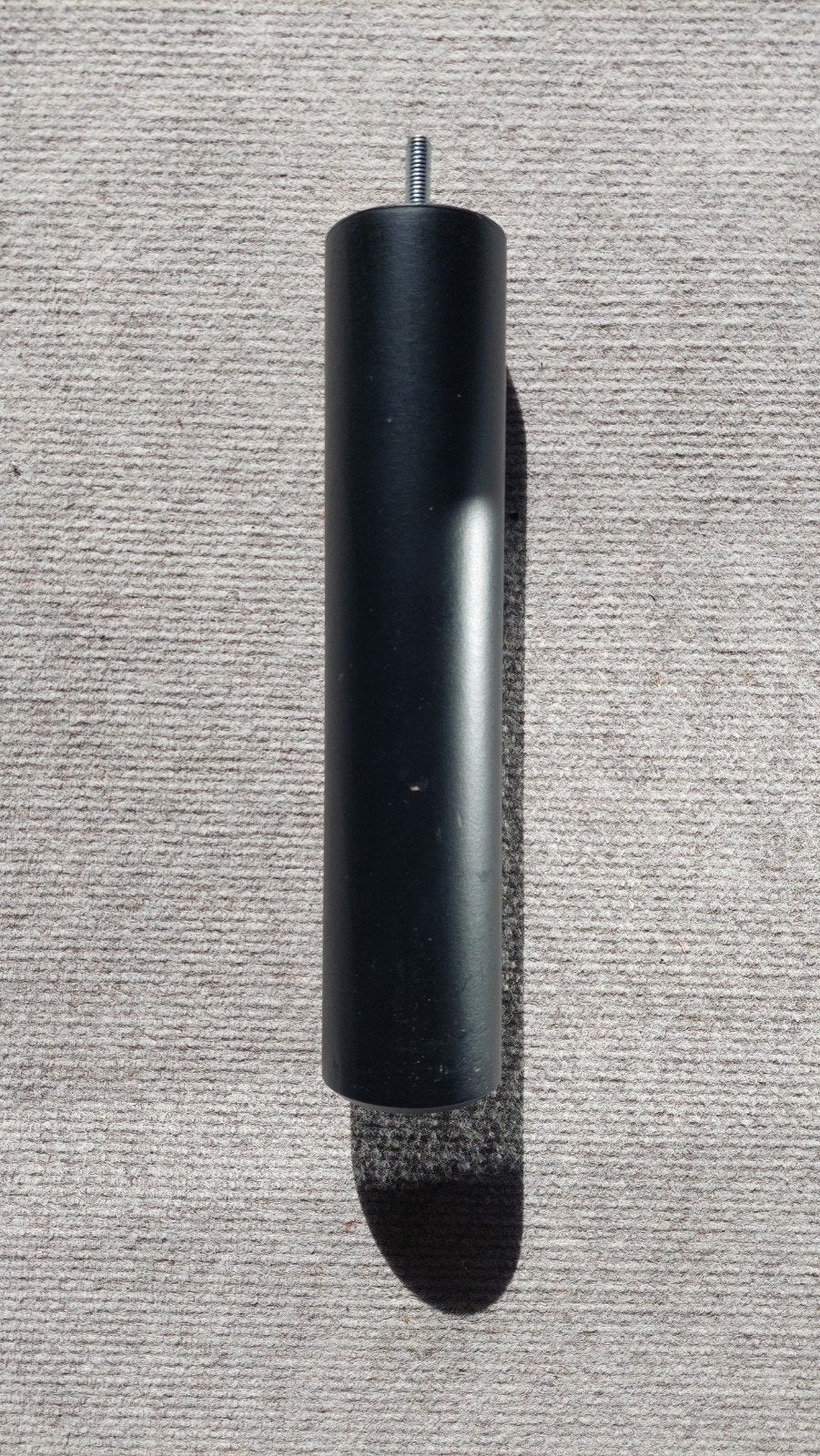 Zwarte meubelpoot, rond, met schroefdraad 12 stuks en 4 klei, Ophalen of Verzenden, Gebruikt