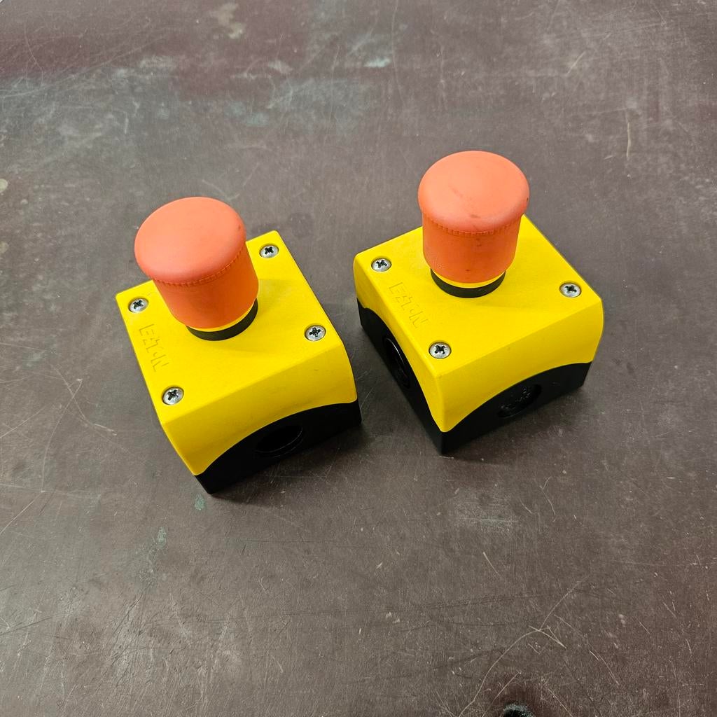 Eaton noodstop drukknop – 2 stuks, Doe-het-zelf en Verbouw, Elektra en Kabels, Ophalen of Verzenden, Gebruikt, Overige typen