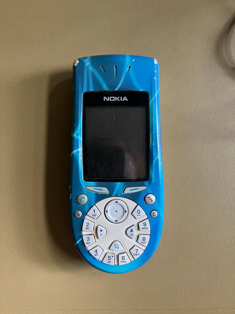Vintage Nokia 3650 incl. lader - Werking onbekend, Blauw, Fysiek toetsenbord, Ophalen of Verzenden, Minder dan 3 megapixel