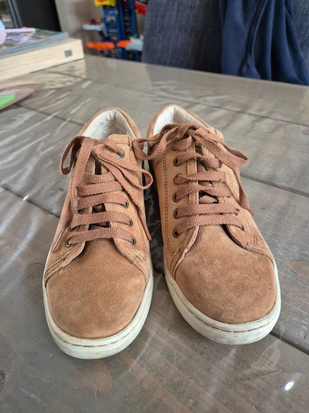 UGG sneakers met bont - maat 37 (valt klein), Ophalen, UGG, Bruin, Sneakers of Gympen