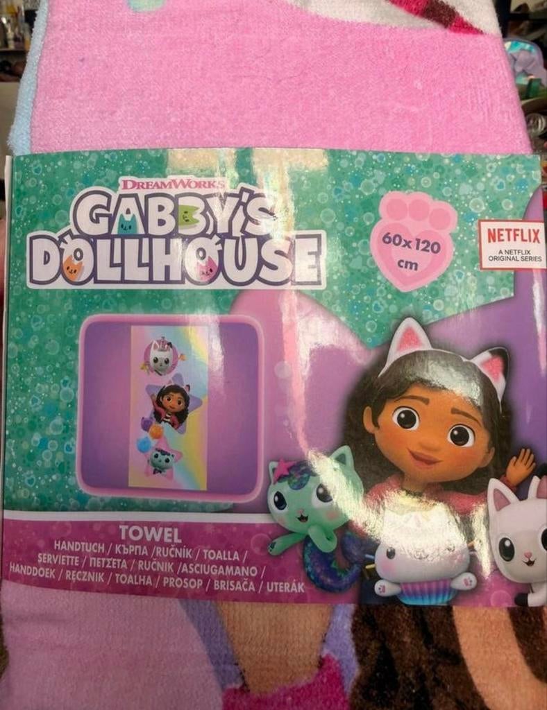 Partij 40x Gabby's Poppenhuis Handdoek 60x120 cm Netflix, Ophalen of Verzenden, Nieuw