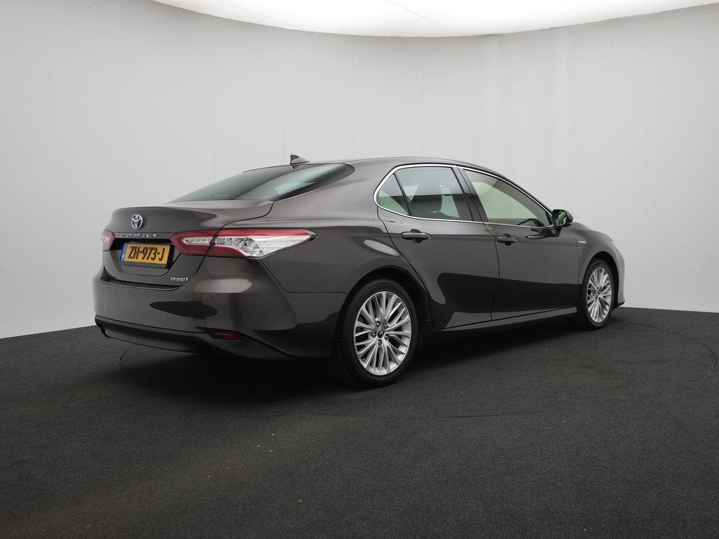 Toyota Camry 2.5 Hybrid Premium | Parkeersensoren V+A | JBL, Auto's, Toyota, 12 maanden, Gebruikt, 4 cilinders, Bedrijf