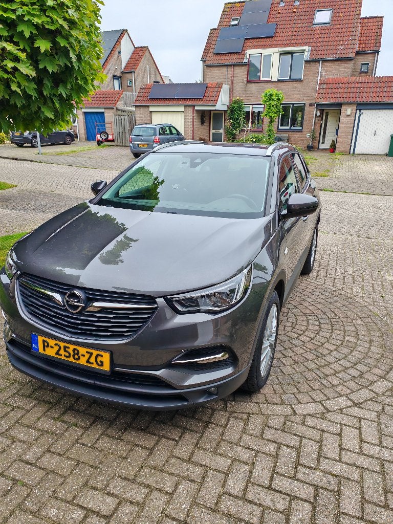 Opel Grandland X 1.2 Turbo 130pk S&S 2018 Grijs, Voorwielaandrijving, 1199 cc, 1253 kg, Handgeschakeld