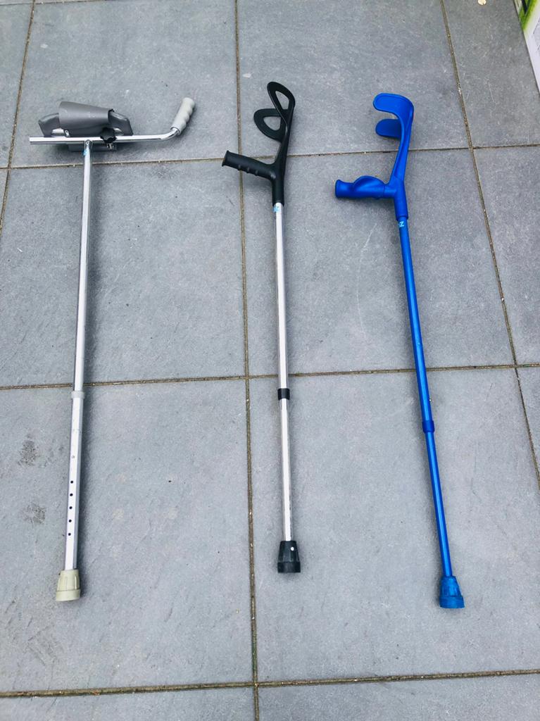 3x elleboogkrukken elleboogkruk elleboog loop kruk krukken, Ophalen of Verzenden, Zo goed als nieuw