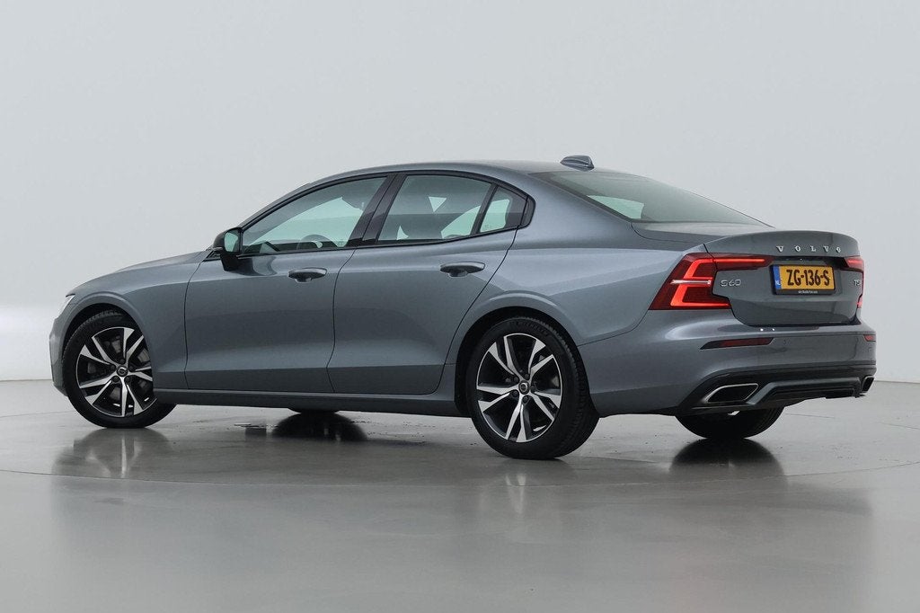 Volvo S60 2.0 T5 R-Design | ACC | Harman/Kardon | Trekhaak |, Auto's, Volvo, Euro 6, 4 cilinders, 1969 cc, Zilver of Grijs