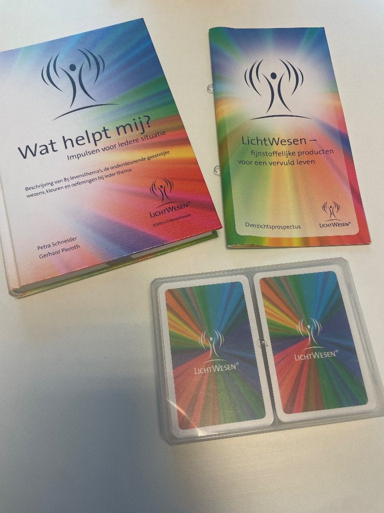 Lichtwesen | Zelfhulpboek 'Wat helpt mij?' & kaartenset, Ophalen of Verzenden, Zo goed als nieuw, Tarot of Kaarten leggen, Instructieboek