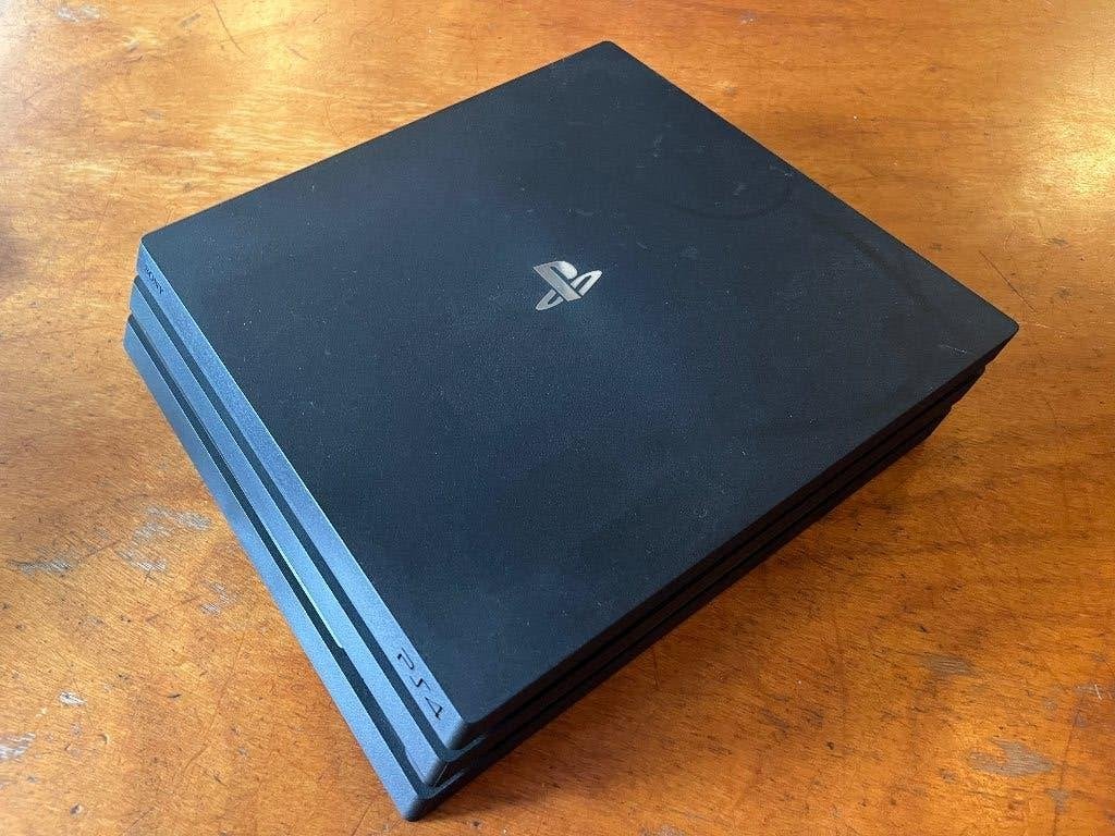 TE KOOP: Playstation 4 PRO (1Tb), Spelcomputers en Games, Spelcomputers | Sony PlayStation 4, Ophalen of Verzenden, 1 TB, Pro