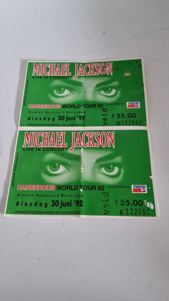 2 tickets Michael Jackson Dangerous World Tour 1992, Ophalen of Verzenden, Gebruikt, Overige typen