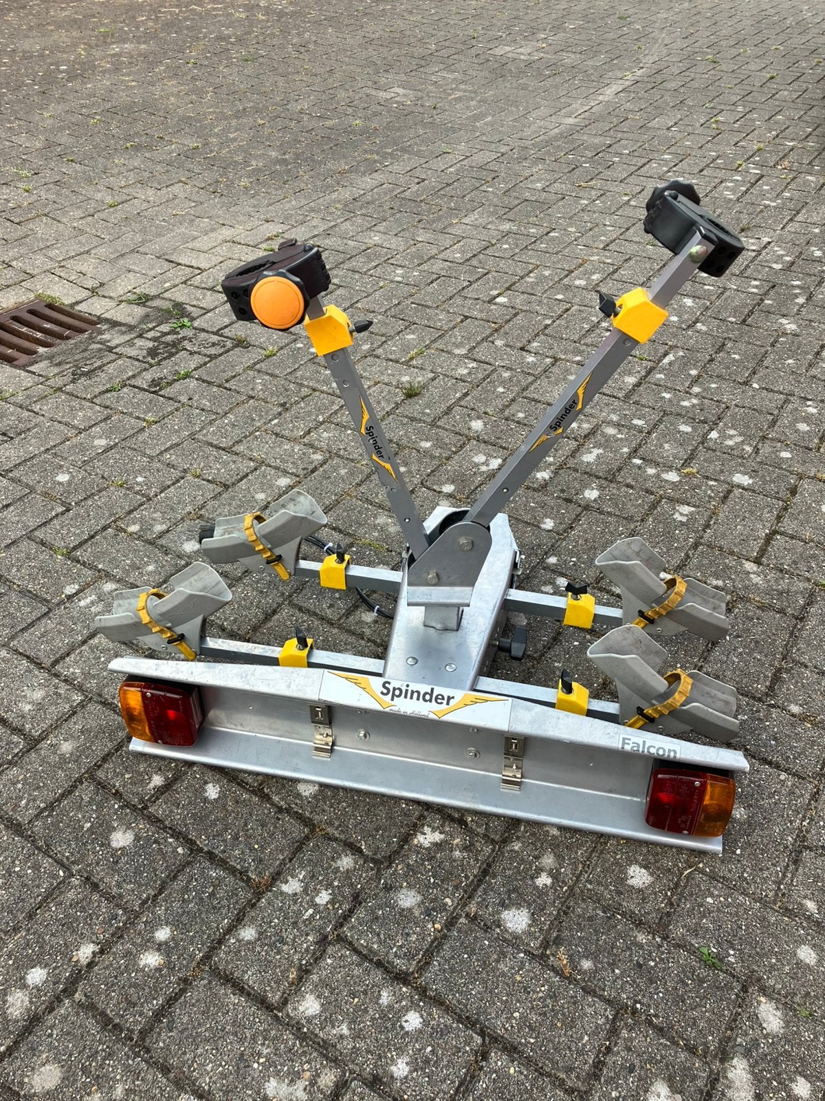 Spinder Falcon fietsendrager voor 2 fietsen, Ophalen, 2 fietsen, Zo goed als nieuw, Trekhaakdrager