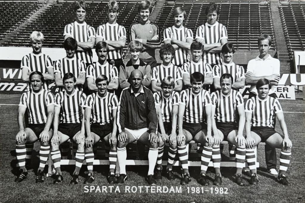Elftalkaart Sparta Rotterdam - seizoen 1981/1982, Ophalen of Verzenden, Zo goed als nieuw, Sparta, Spelerskaart