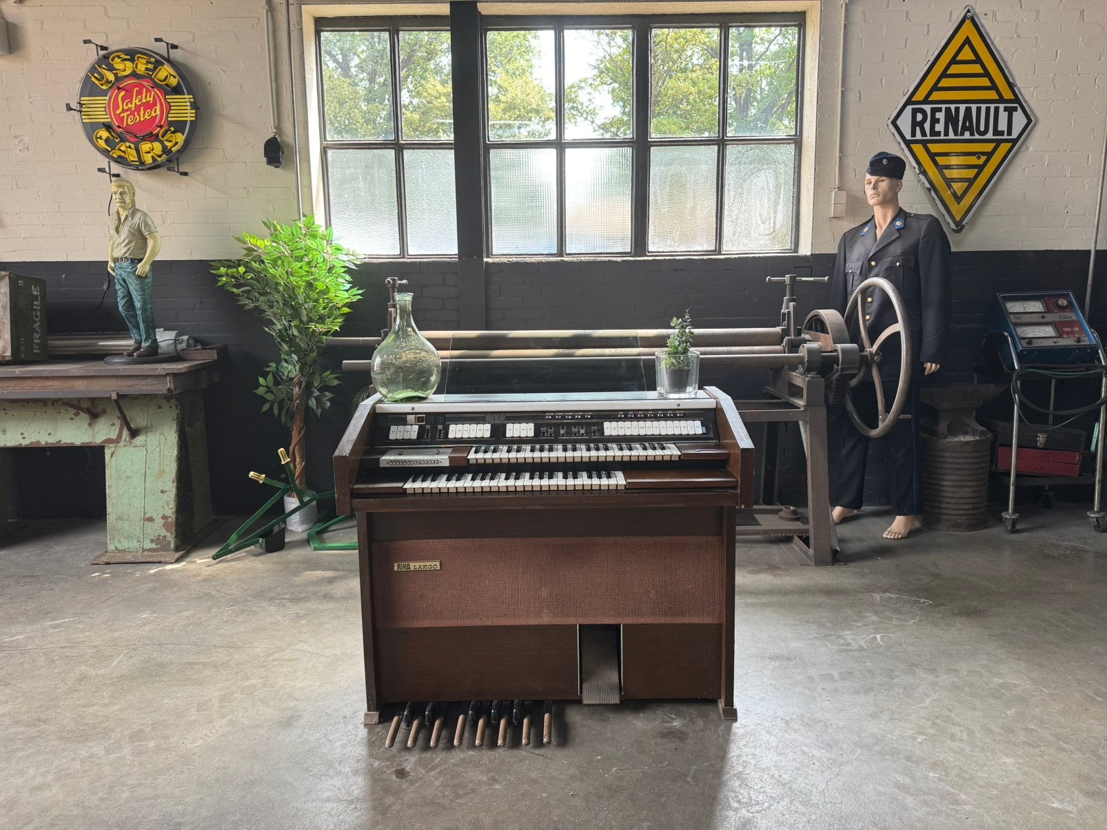 Riha Piano, Ophalen