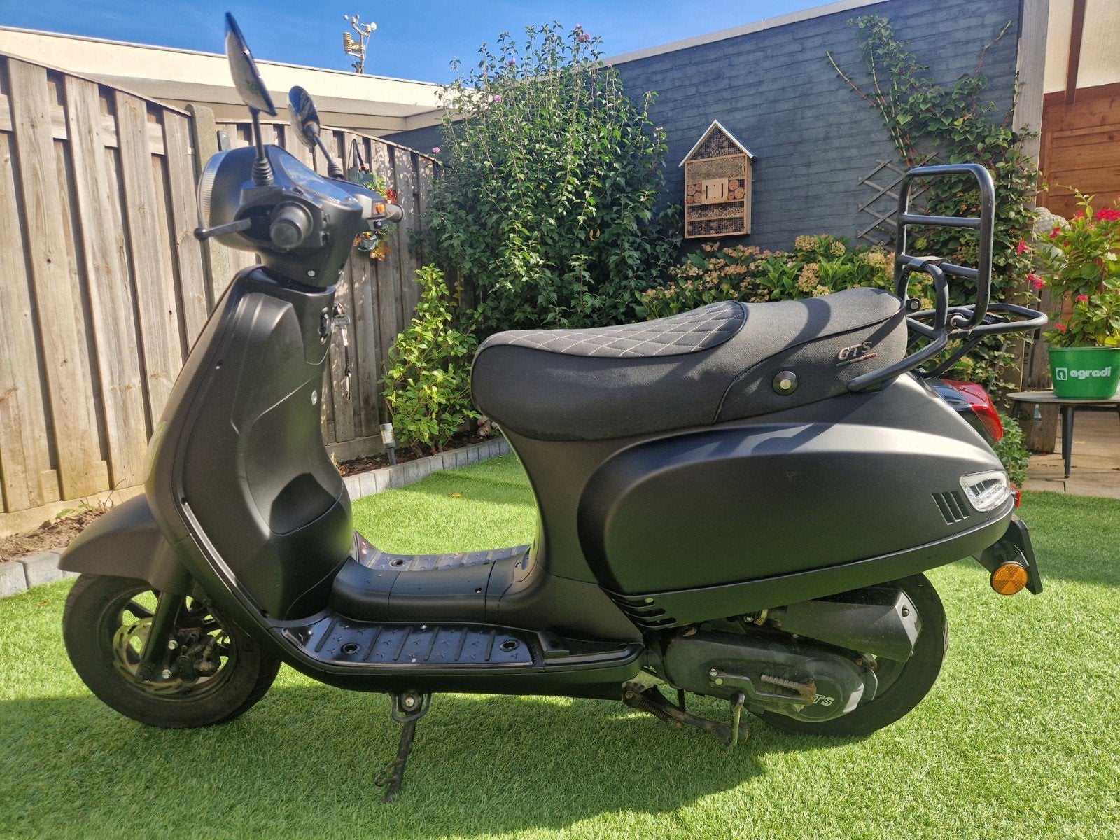 GTS Scooter Mat Zwart - Goed Onderhouden, Ophalen, Gebruikt, Benzine, Overige merken