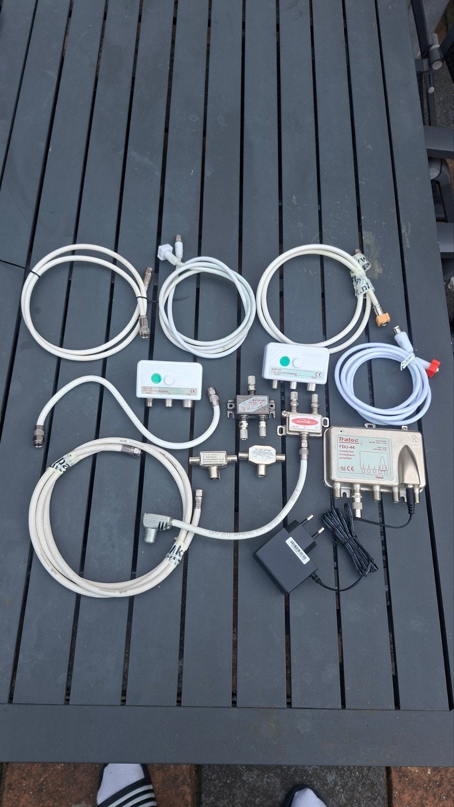 Coaxiale kabels en splitters voor tv/internet, Ophalen of Verzenden, Gebruikt, Minder dan 2 meter, Coaxiale kabel