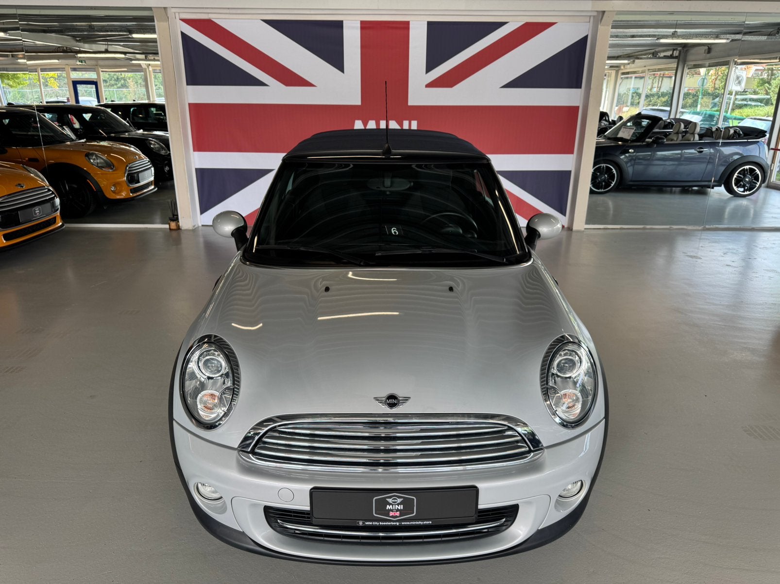 Mini 1.6 Cooper Roadster 2012 Grijs ( 6 MAANDEN GARANTIE )