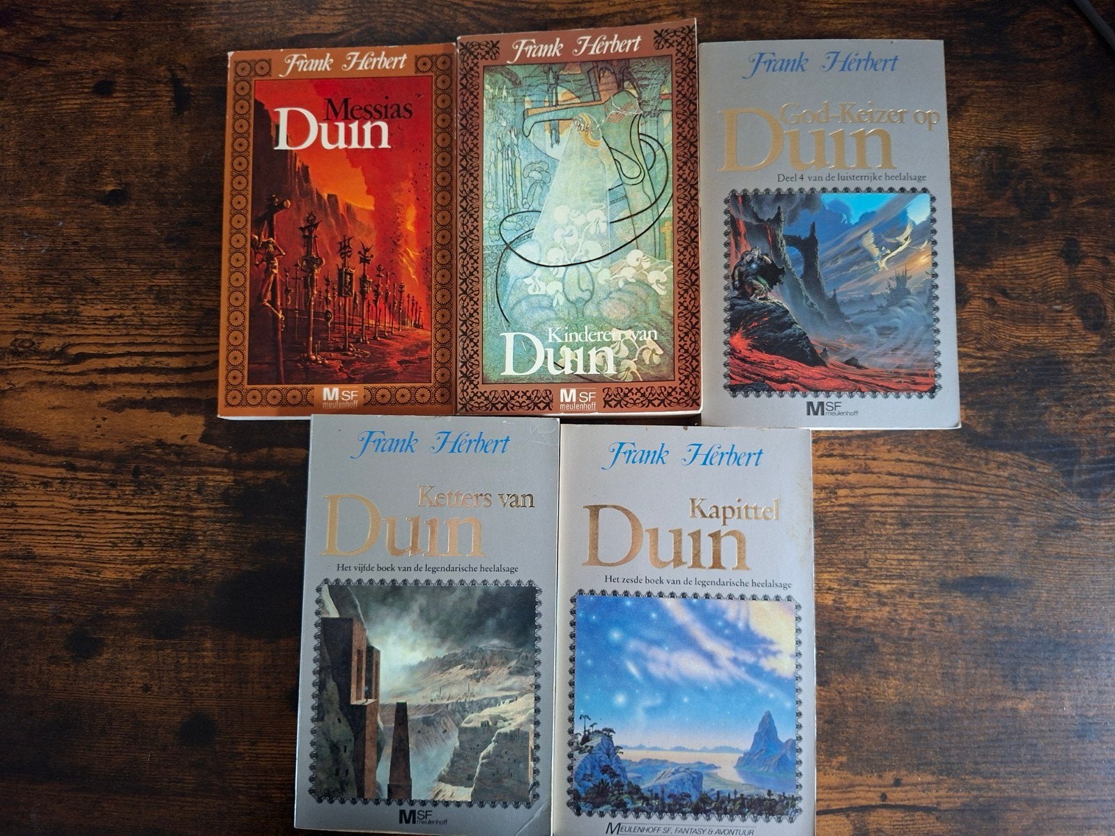 Dune serie Frank Herbert (deel 1 ontbreekt), Ophalen of Verzenden, Gelezen, Frank Herbert
