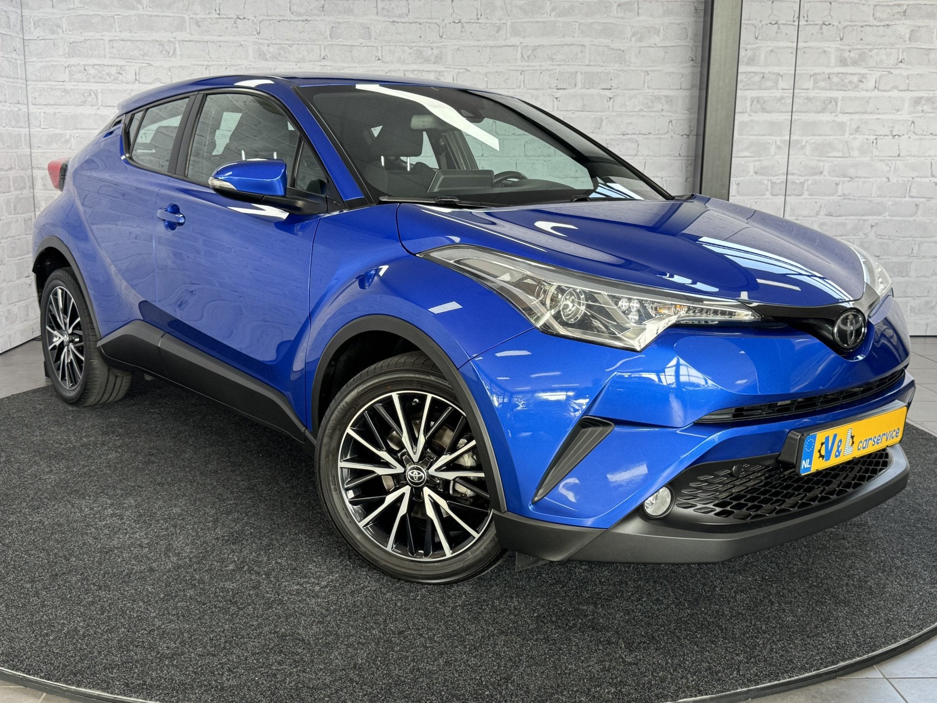 Toyota C-HR 1.2 Urban Navi Camera ACC (bj 2018), Auto's, Toyota, Voorwielaandrijving, Gebruikt, 4 cilinders, Blauw