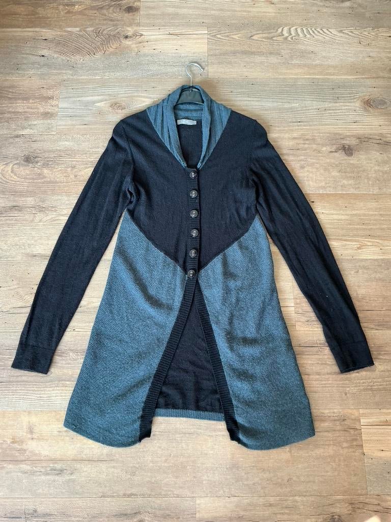 Lang vest, zwart en grijs v. mohair, wol en kunststof. Léon., Ophalen of Verzenden, Zo goed als nieuw, Maat 38/40 (M), Zwart