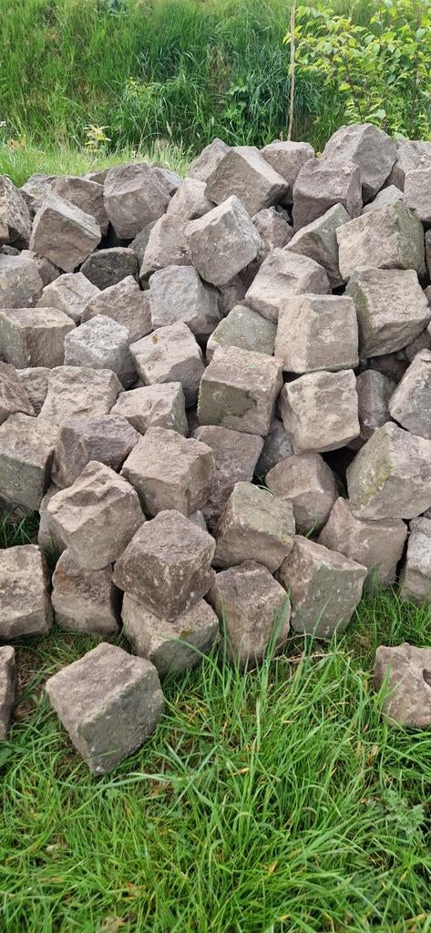 Sierbestrating (basalt blokken), Ophalen, Gebruikt, Overige typen, 5 tot 10 m²