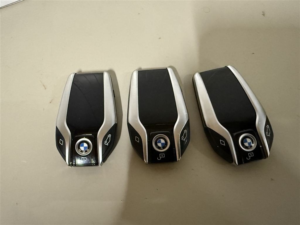 BMW sleutel - G11 sleutels twee stuks beschikbaar, Auto diversen, Auto-accessoires, Ophalen of Verzenden, Nieuw