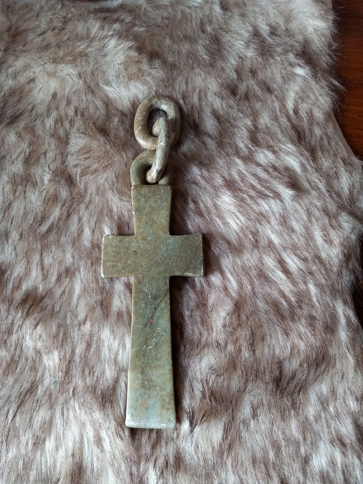 Marmeren Kruis met Ketting - Uniek Decoratiestuk, Antiek en Kunst, Antiek | Religie, Ophalen of Verzenden