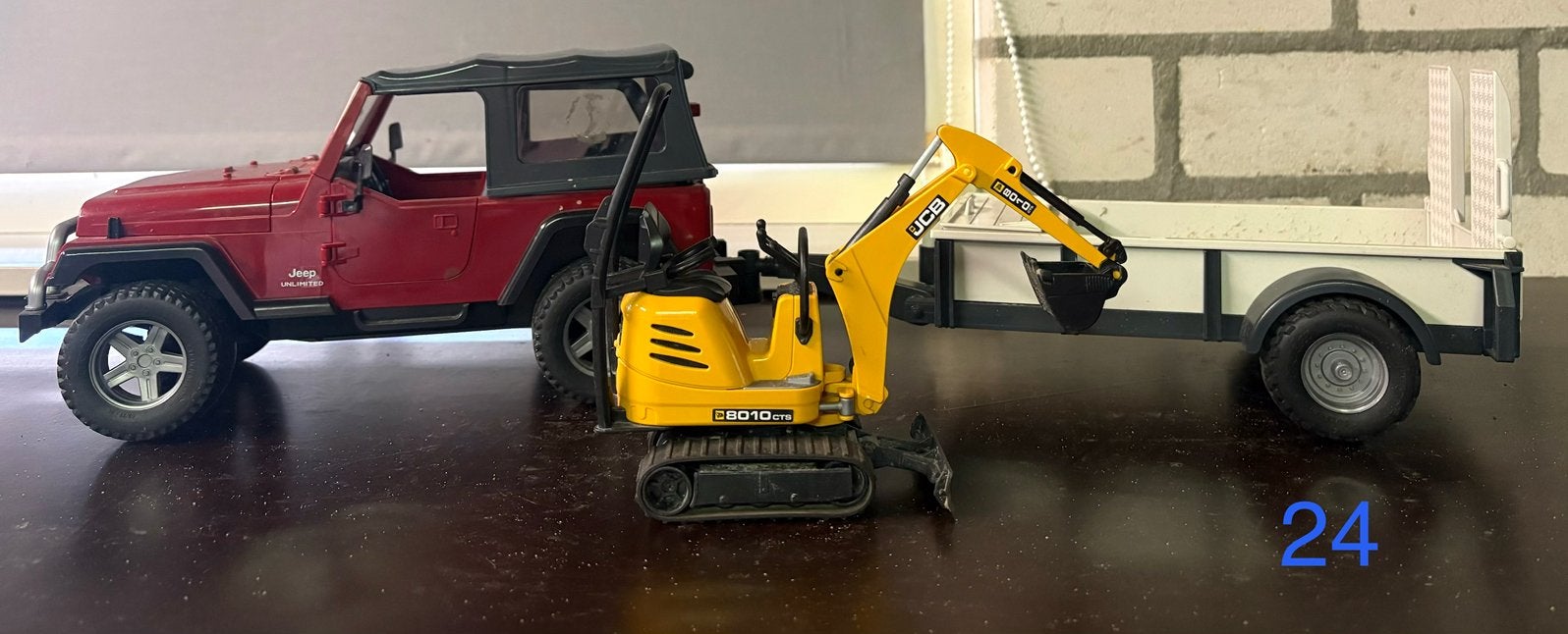 Bruder jeep met aanhanger en graafmachine, Ophalen, Gebruikt