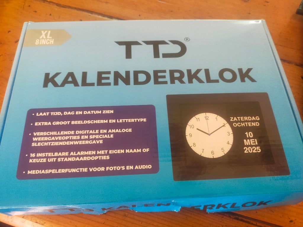 Digitale kalender klok (dementieklok), Huis en Inrichting, Ophalen of Verzenden, Zo goed als nieuw, Kalenderfunctie, Overige typen
