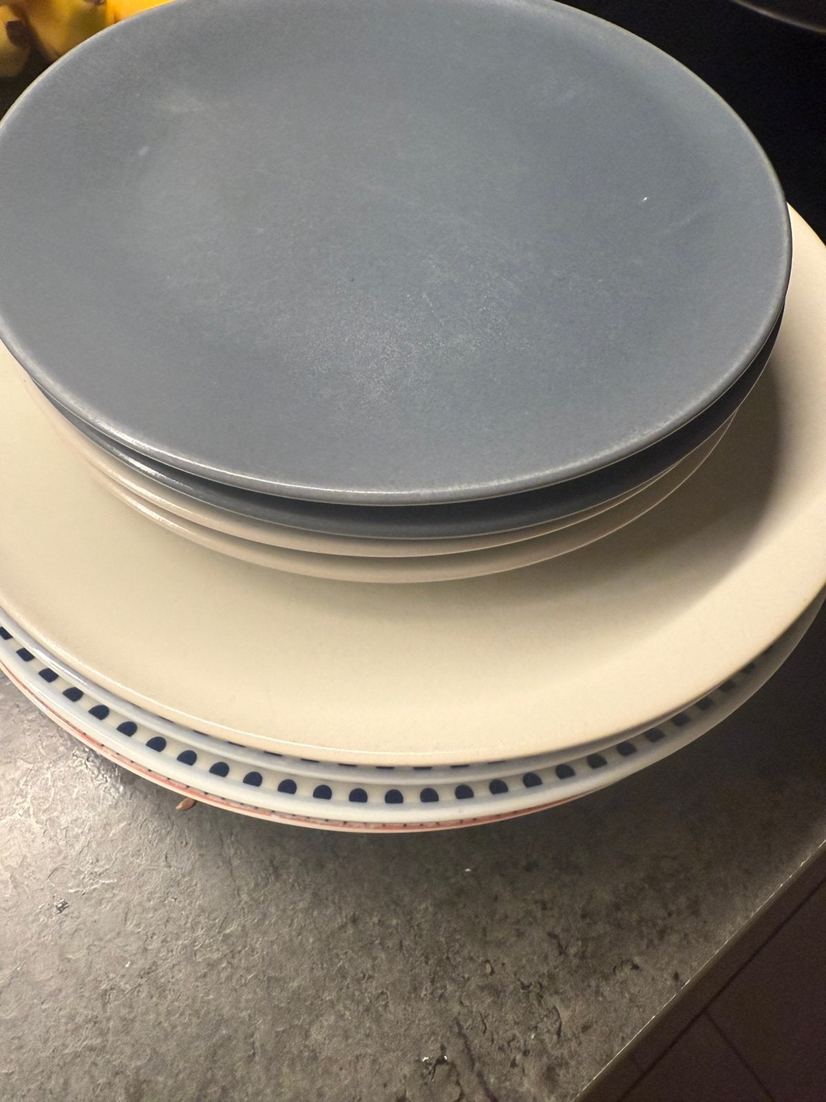 Free plates, Huis en Inrichting, Keuken | Servies, Ophalen of Verzenden, Zo goed als nieuw, Glas, Overige stijlen