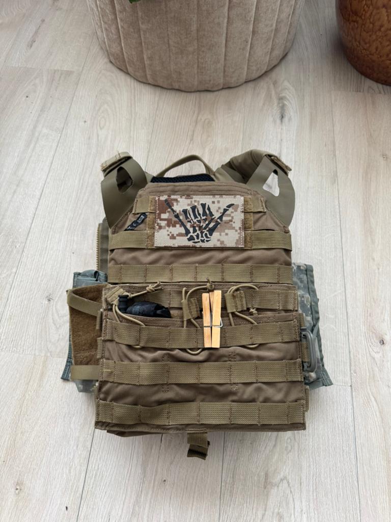 Crye Persicion Zshot replica + accesories, Ophalen of Verzenden, Landmacht, Overige gebieden, Overige typen