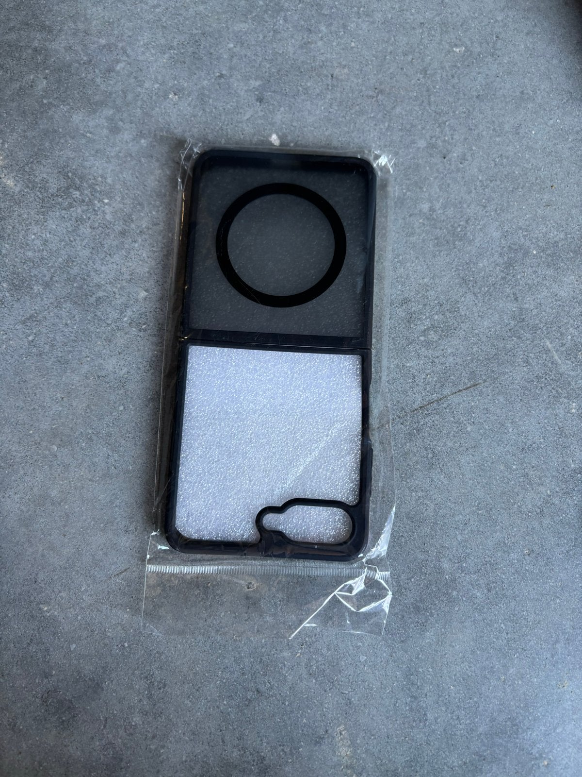 Nieuw Zwart Hoesje voor Samsung Galaxy Z Flip